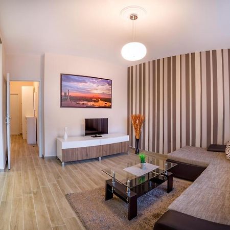 Apartment Dositejeva 13 Белград Екстериор снимка