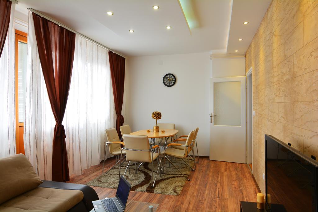Apartment Dositejeva 13 Белград Екстериор снимка